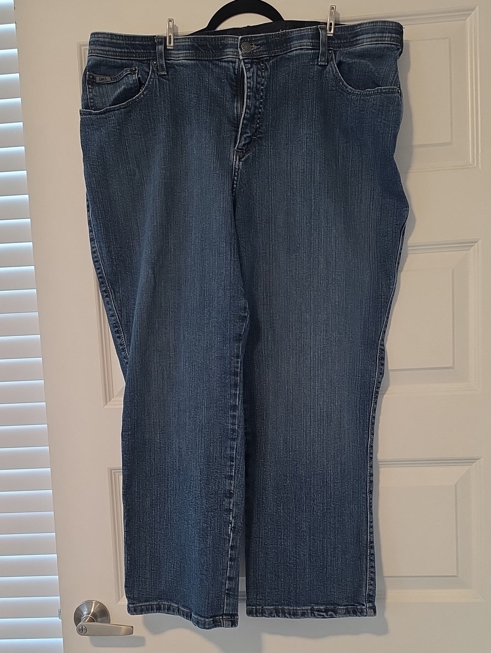 Lee Stretch Women’s Blue Denim Jeans, Embossed Pockets 22wp